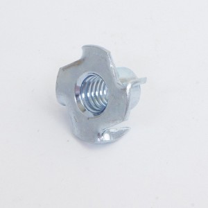 Galvanized Zinc Plated Female Wood T Tee Four Claw Nut 4 Prong Tee Nuts
