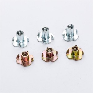 DIN1624 Màu vàng mạ kẽm Nữ gỗ T Tee Four Claw Nut 4 Prong Tee Nuts