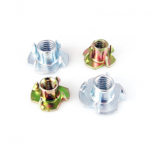 DIN1624 Màu vàng mạ kẽm Nữ gỗ T Tee Four Claw Nut 4 Prong Tee Nuts